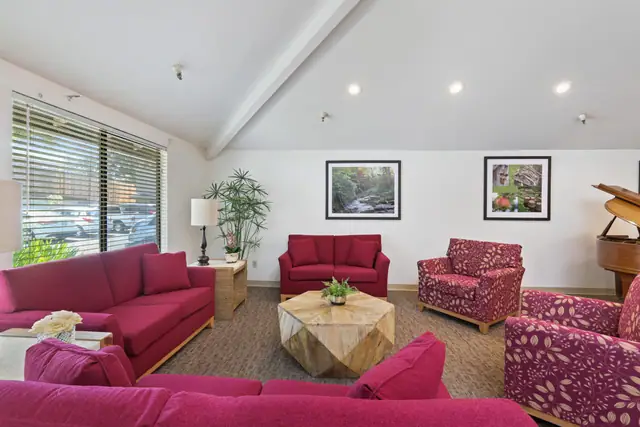 Almond Grove Gallery Photo 12